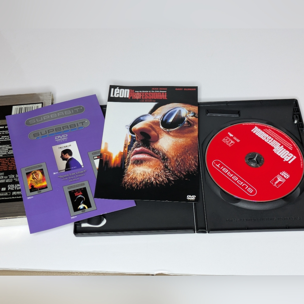 DVD of Léon: The Professional - Superbit Edition VG Condition - Picture 4 of 6